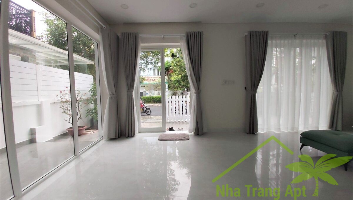 villa for rent in an vien nha trang v012-13