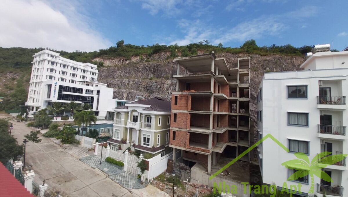 villa for rent in an vien v036-13