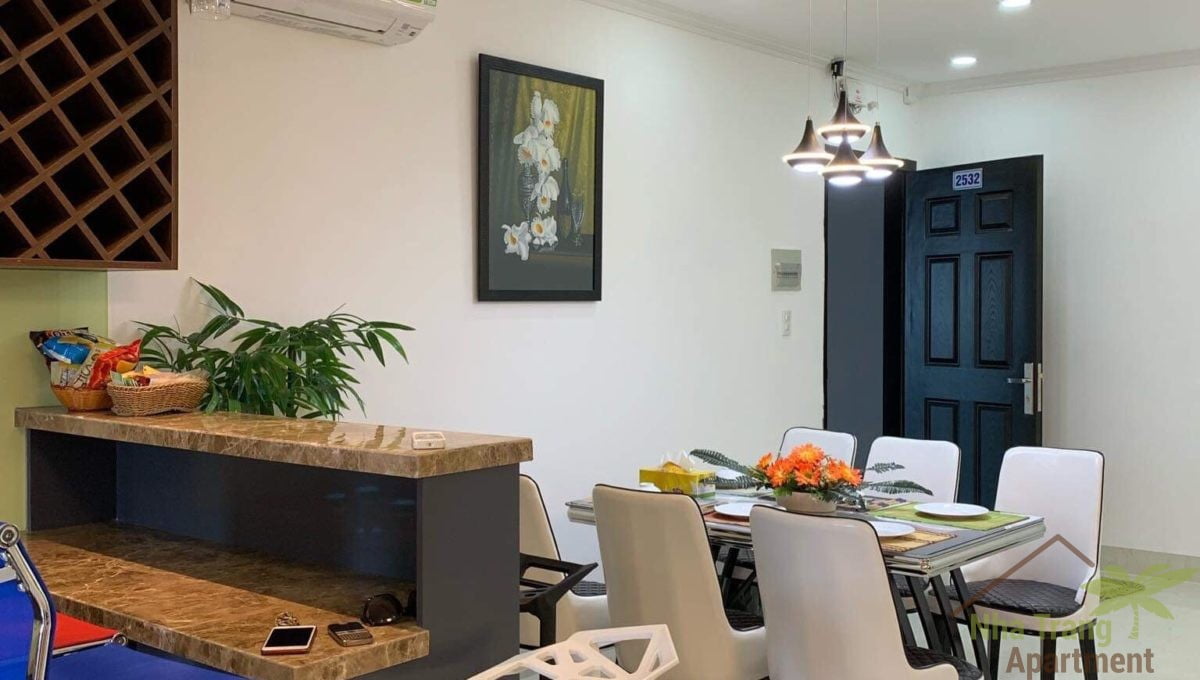 7A8FB1C4-F750-41D6-AB0C-CE1CEF418454