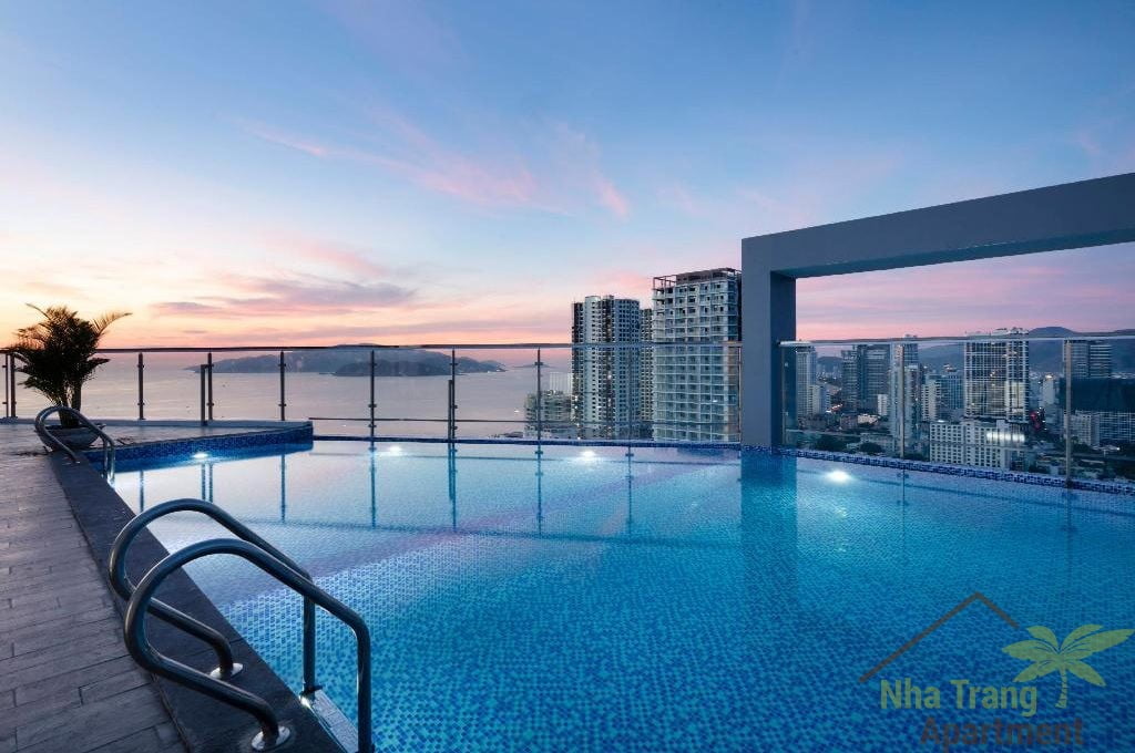 d qua pool