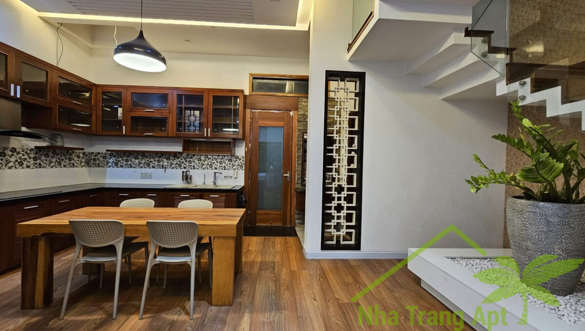 house for rent in the north Nha Trang H039-18