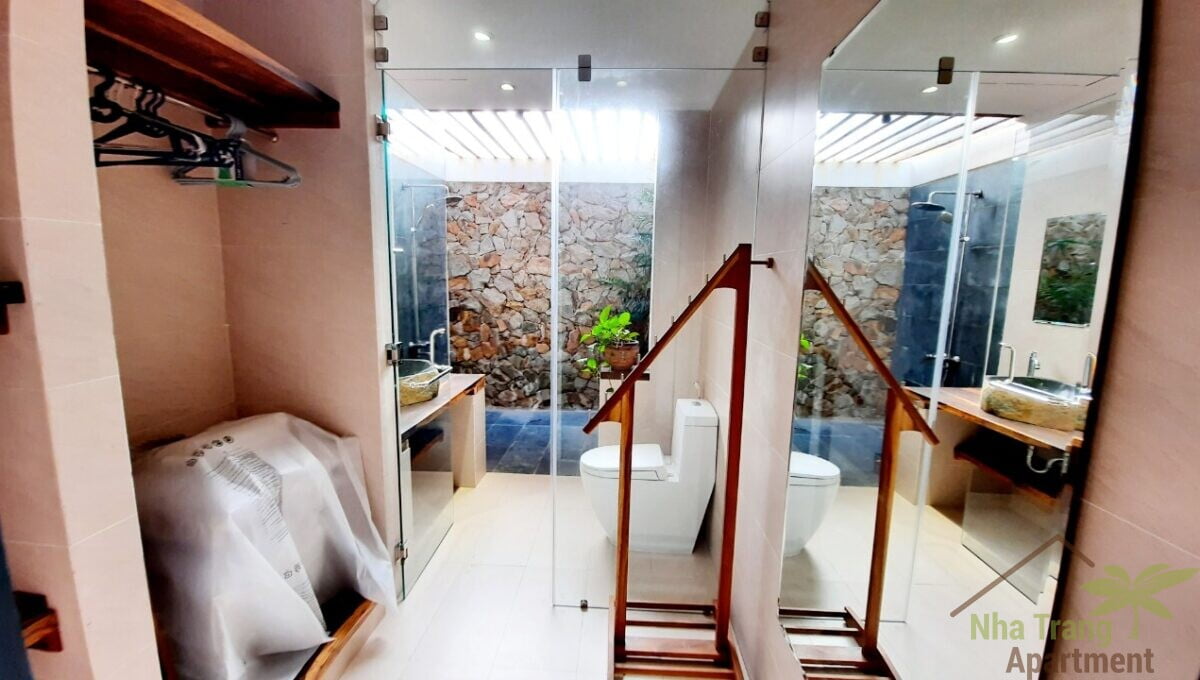 villa An Vien for rent