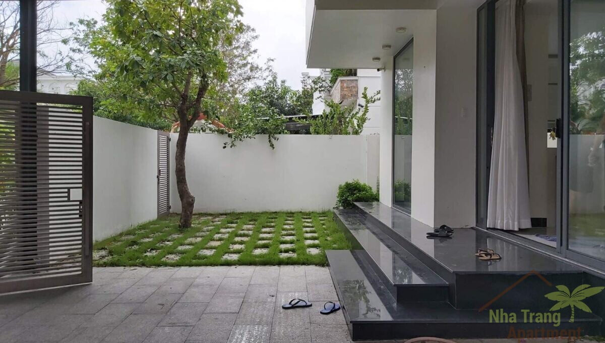 villa for rent V065-2