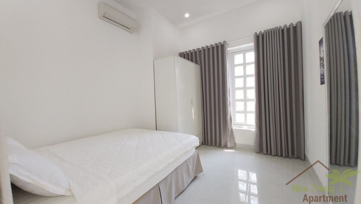 villa for rent in an vien V070-2