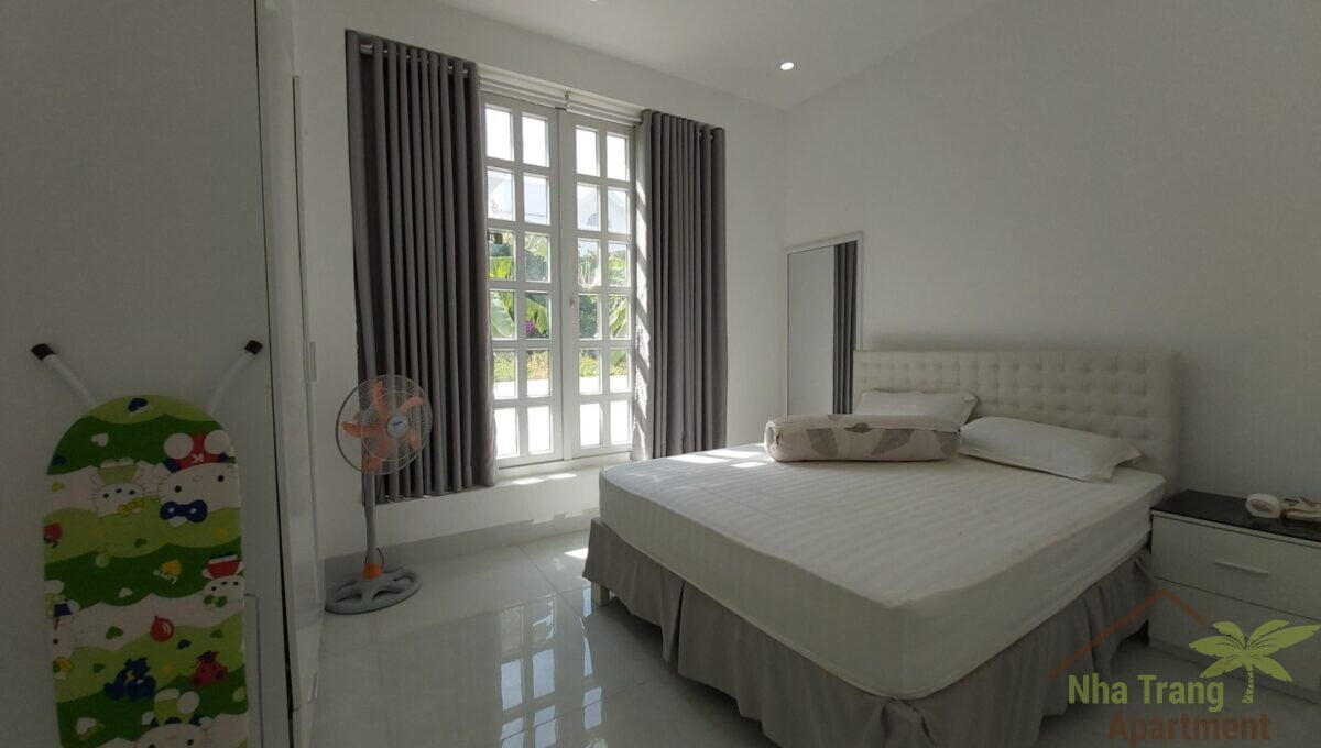 villa for rent in an vien V070-8