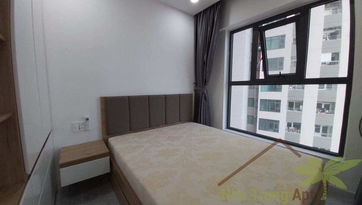 apartment for rent in muong thanh oceanus A554-6