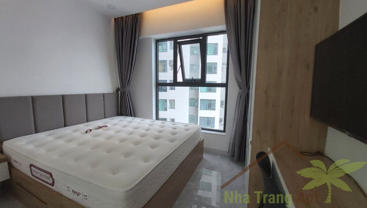apartment for rent in muong thanh oceanus A554-7