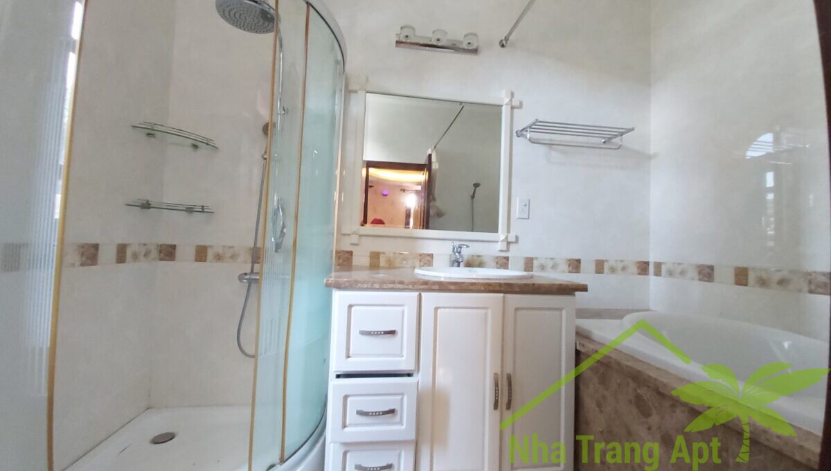 villa for rent in nha trang v073-5