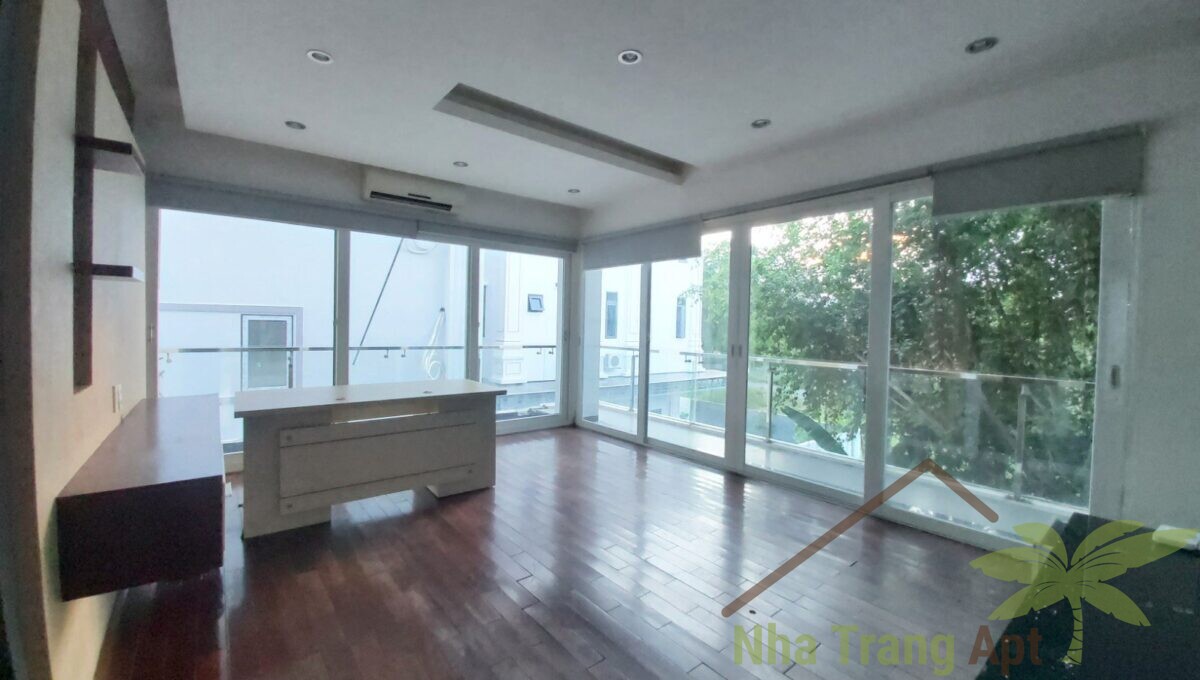 villa for rent nha trang v076-10