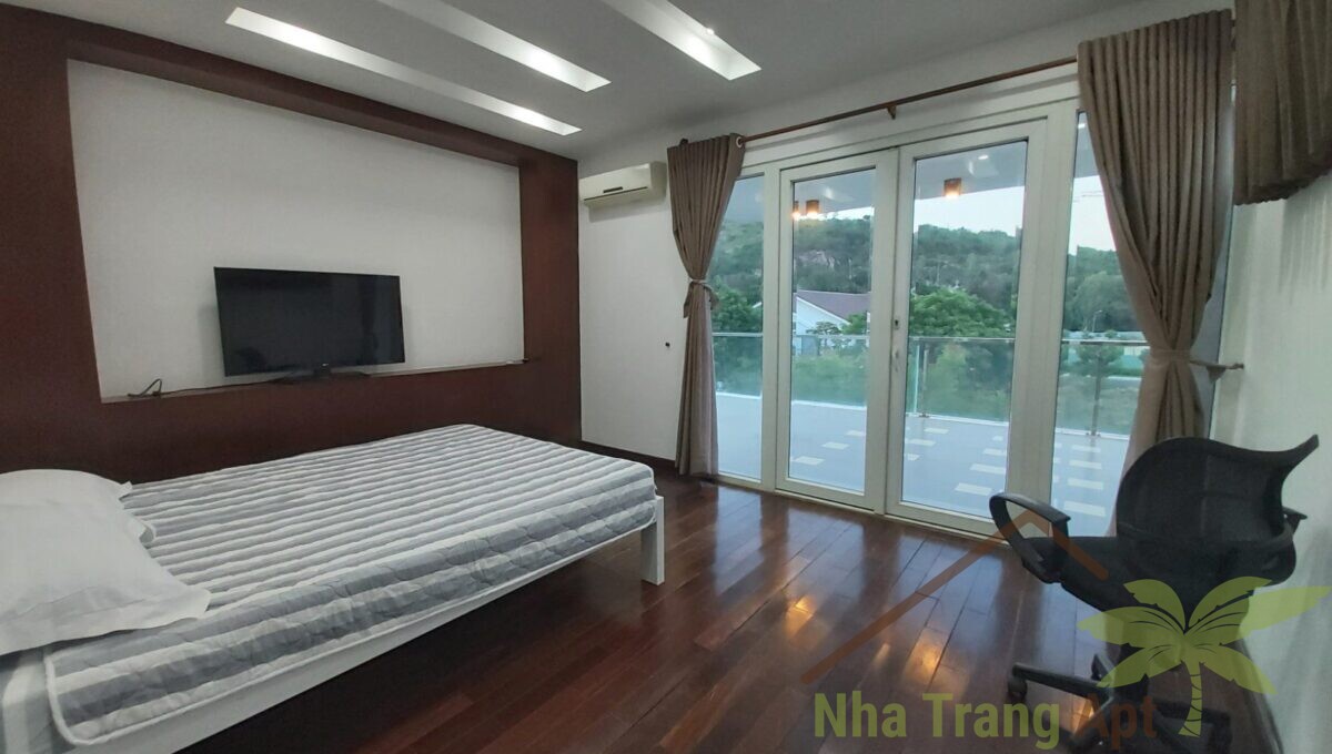 villa for rent nha trang v076-13