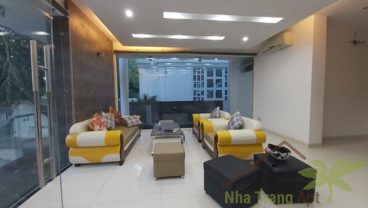 villa for rent nha trang v076-2