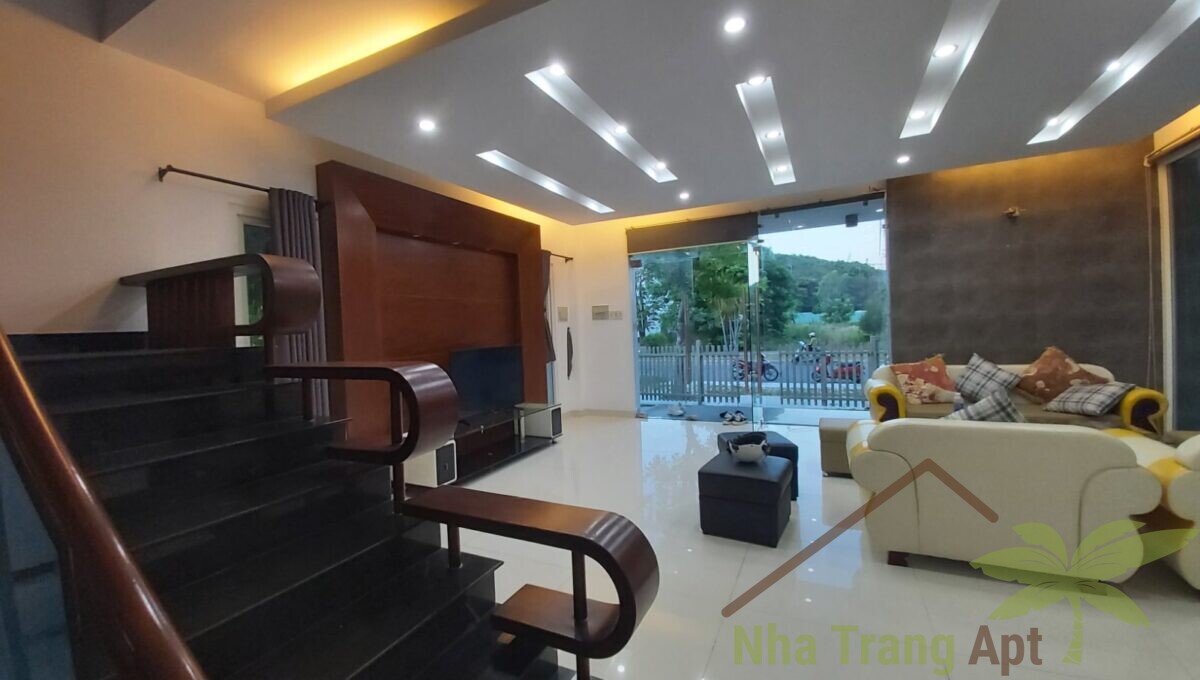 villa for rent nha trang v076-4