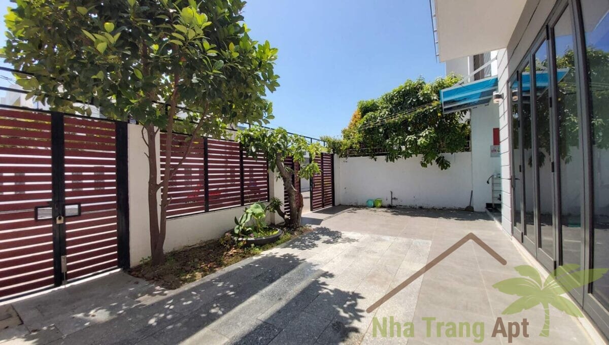 villa in my gia for rent V072-9