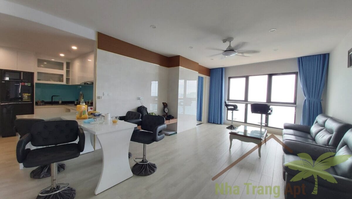 apartment for rent gold coast A556-1