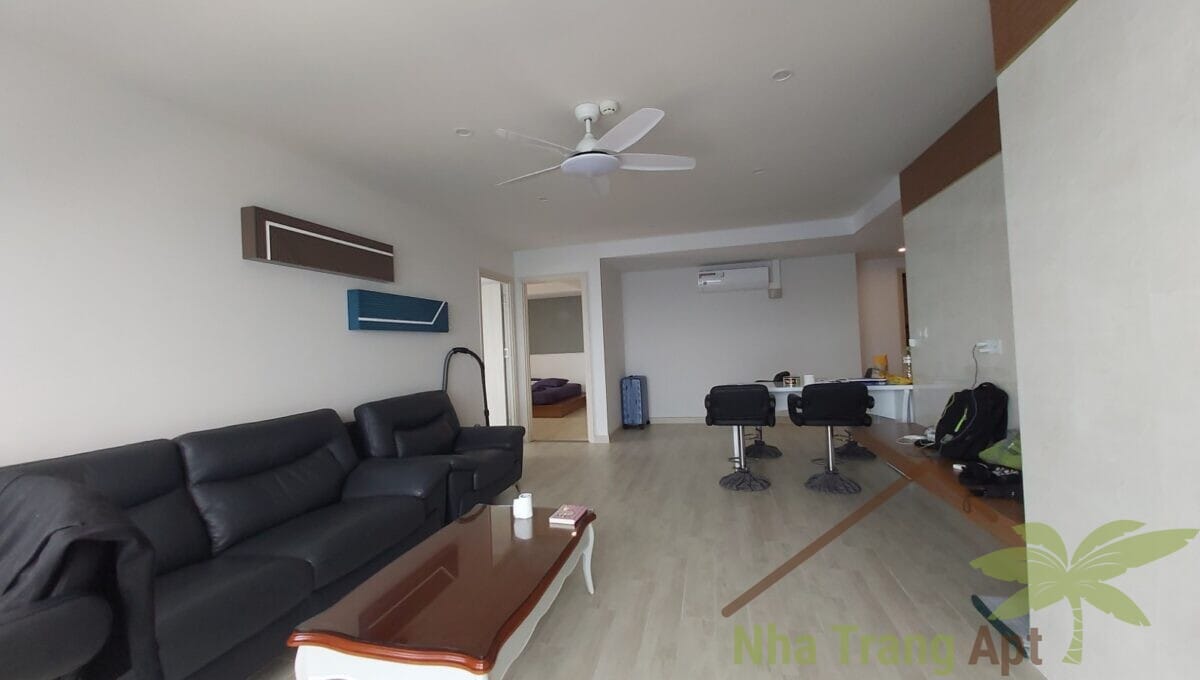 apartment for rent gold coast A556-9