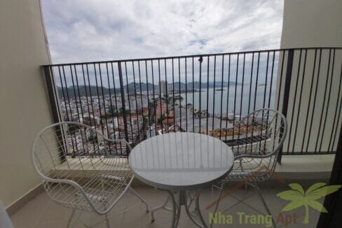 apartment gold coast a547-8