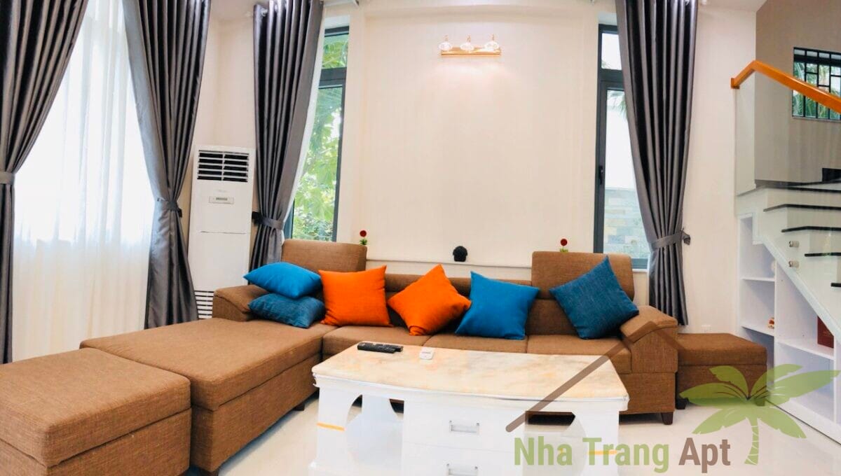 villa for rent an vien V081-6