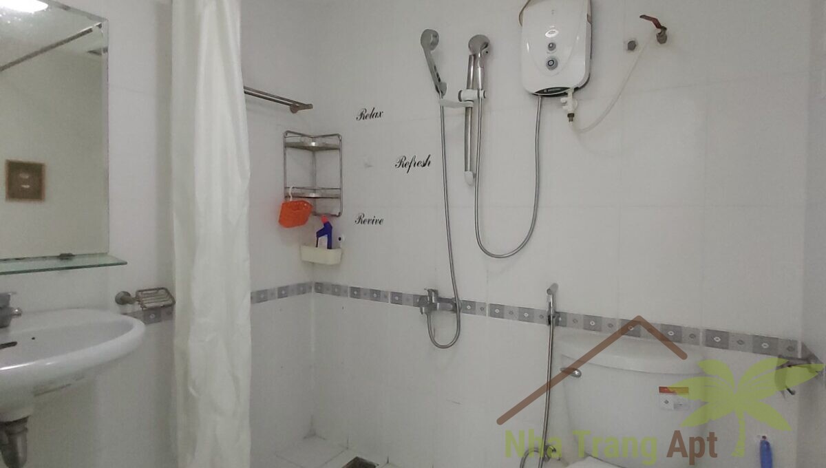 apartment in uplaza for rent a575-7