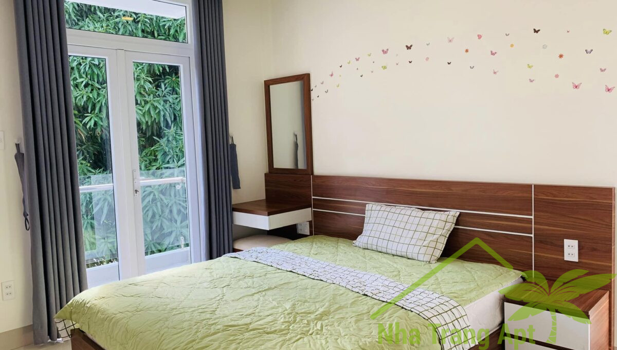 villa for rent an vien v094-4