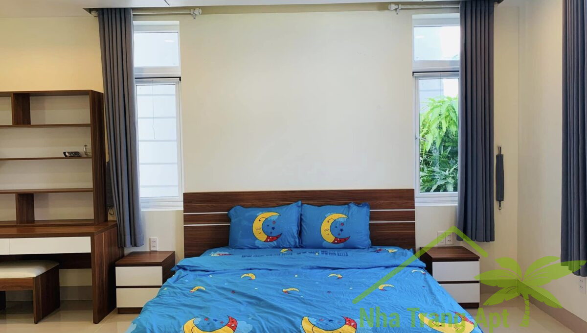 villa for rent an vien v094-7