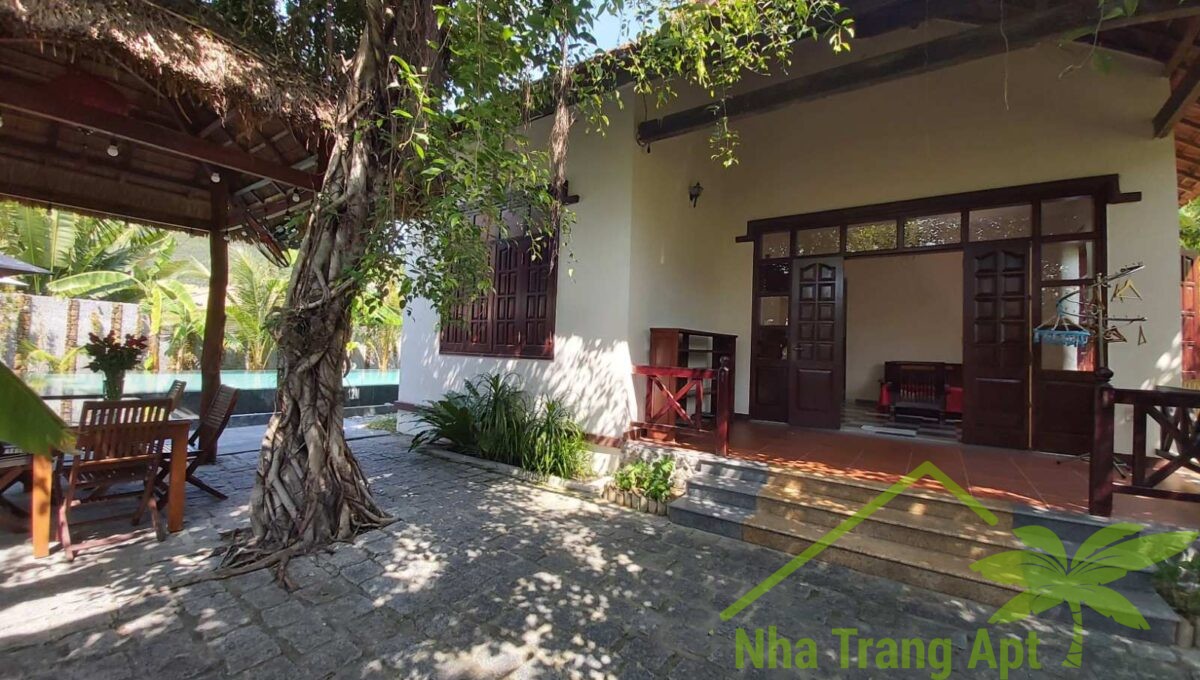 villa for rent nha trang v102-11