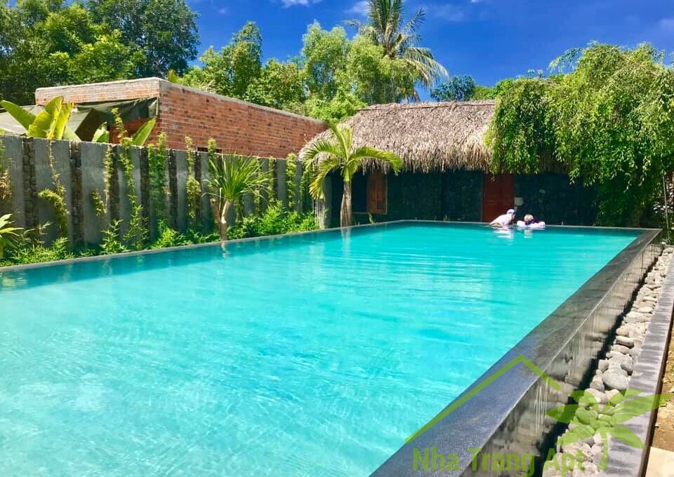 villa swimming pool for rent in nha trang v102-7