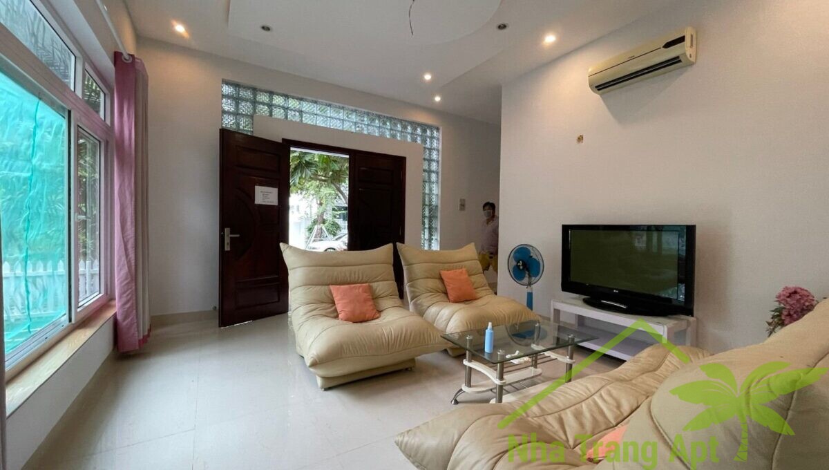 villa for rent an vien nha trang v115-9