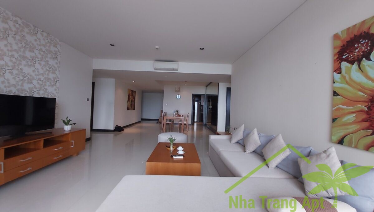 apartment for rent in nha trang costa a657-13
