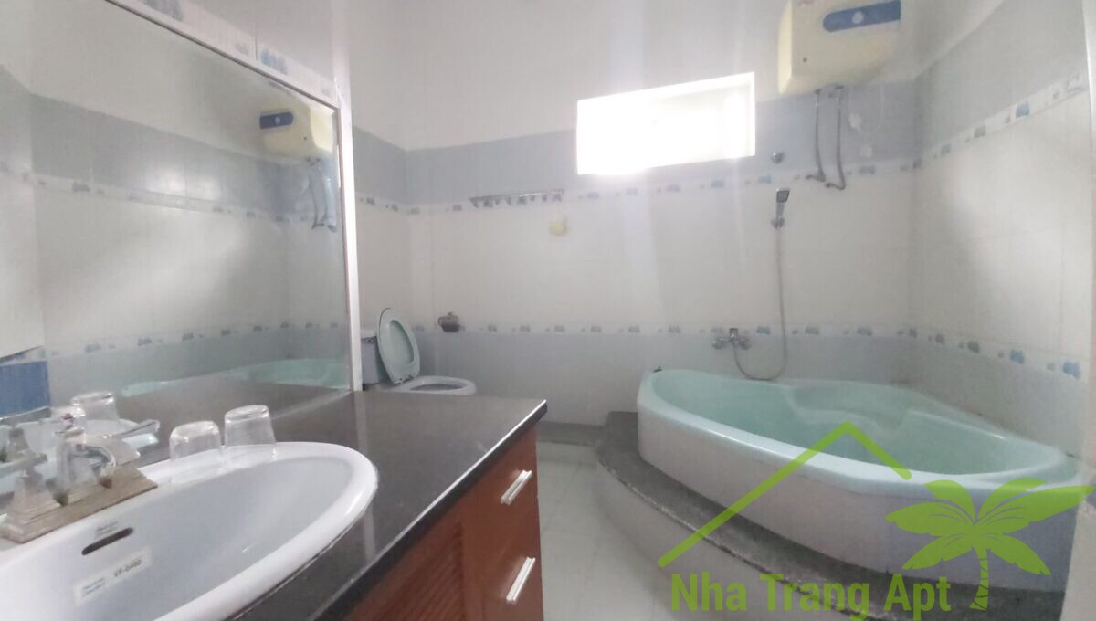 villa for rent in an vien nha trang v095-12