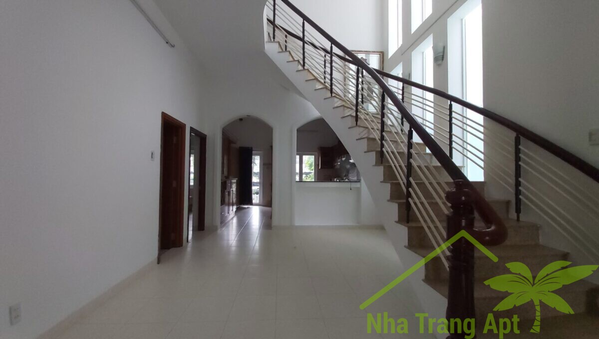 villa for rent in an vien nha trang v095-7