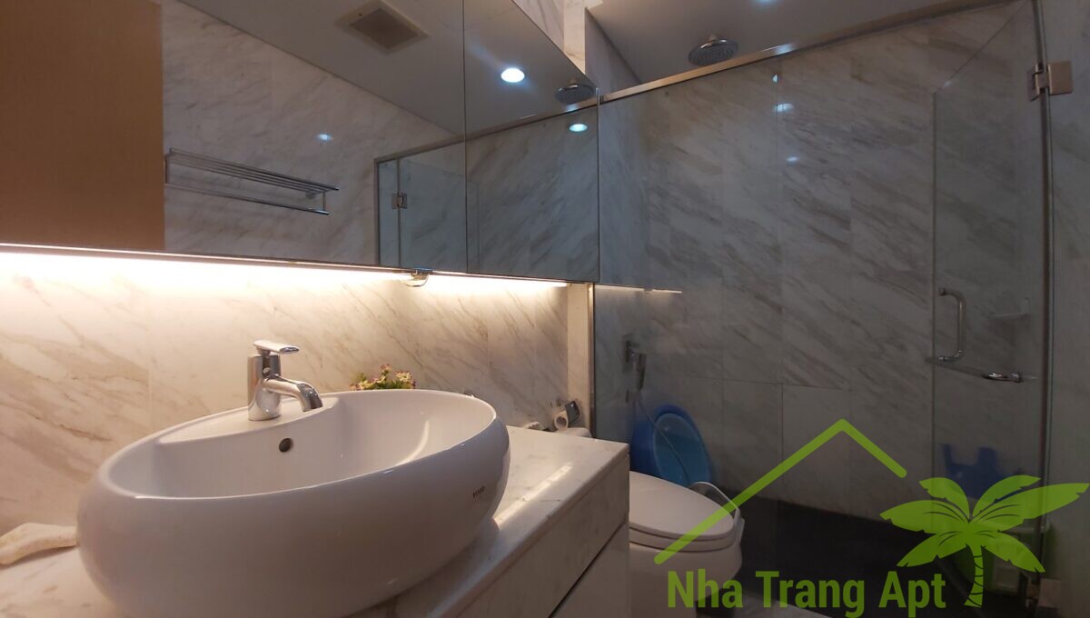 apartment for rent in nha trang a682-1