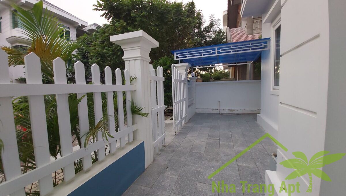 villa for rent in an vien v122-12