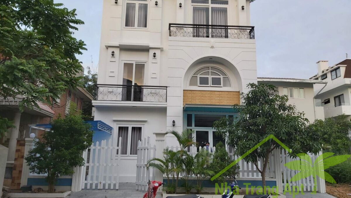 villa for rent in an vien v122-3