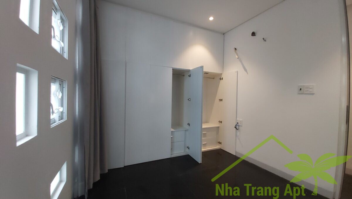 villa for rent nha trang v121-1