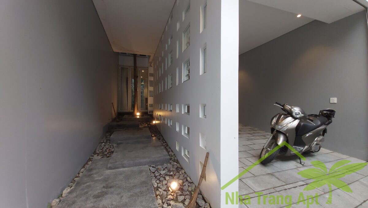 villa for rent nha trang v121-2