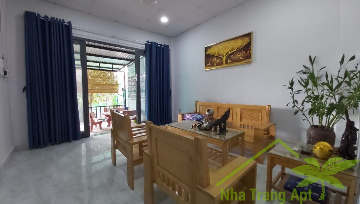 house for rent in nha trang h168-11