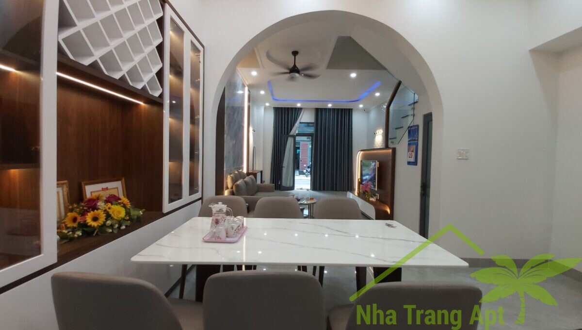 house for rent in nha trang h170-1