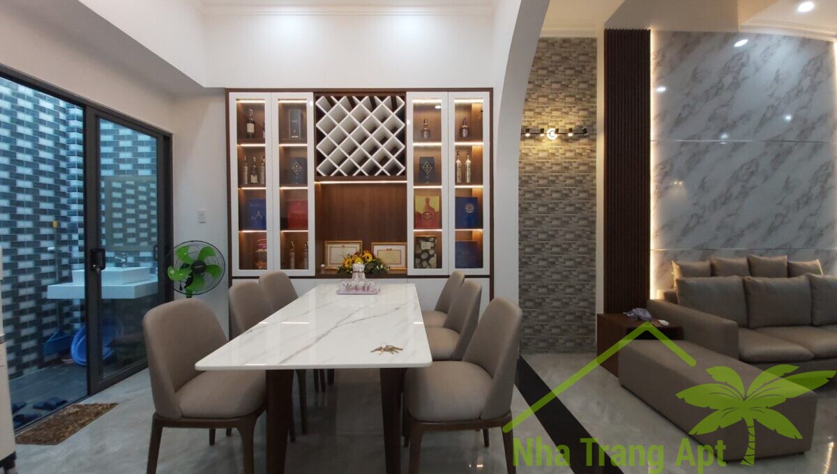 house for rent in nha trang h170-10