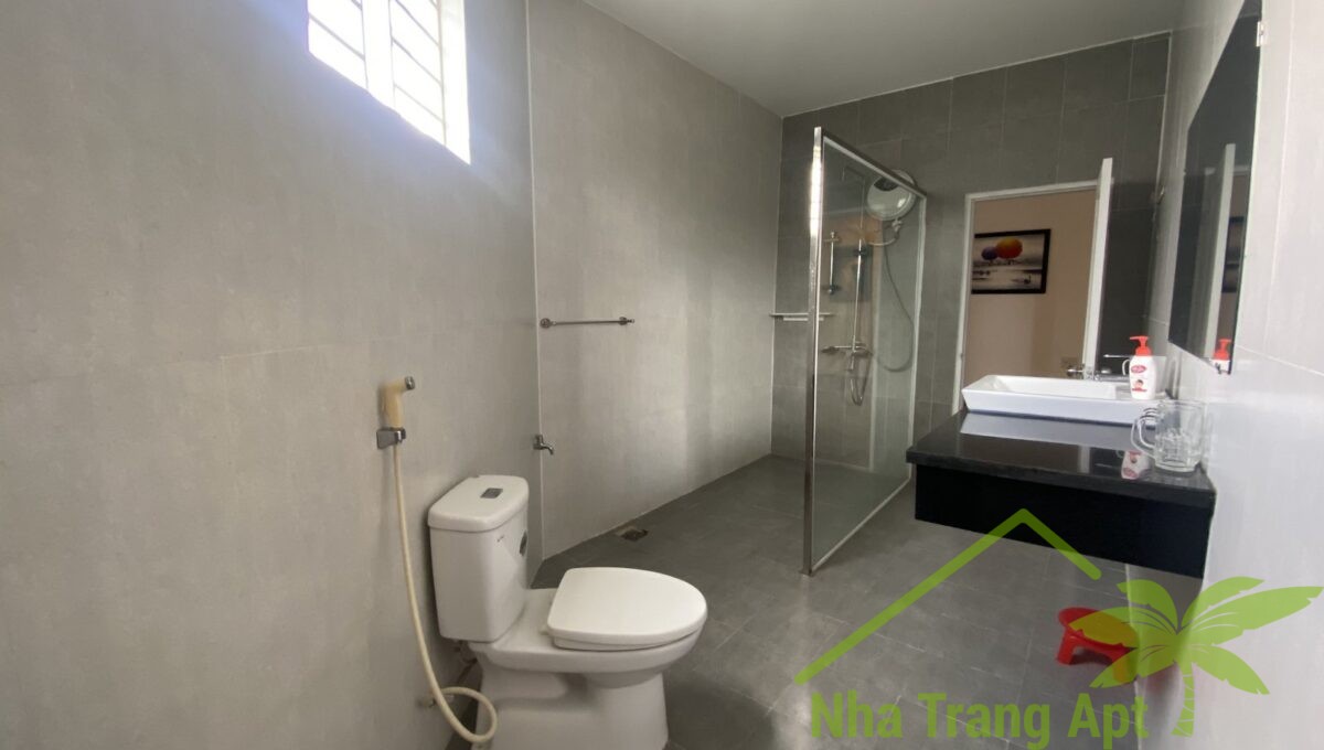 house for rent in nha trang h172-1