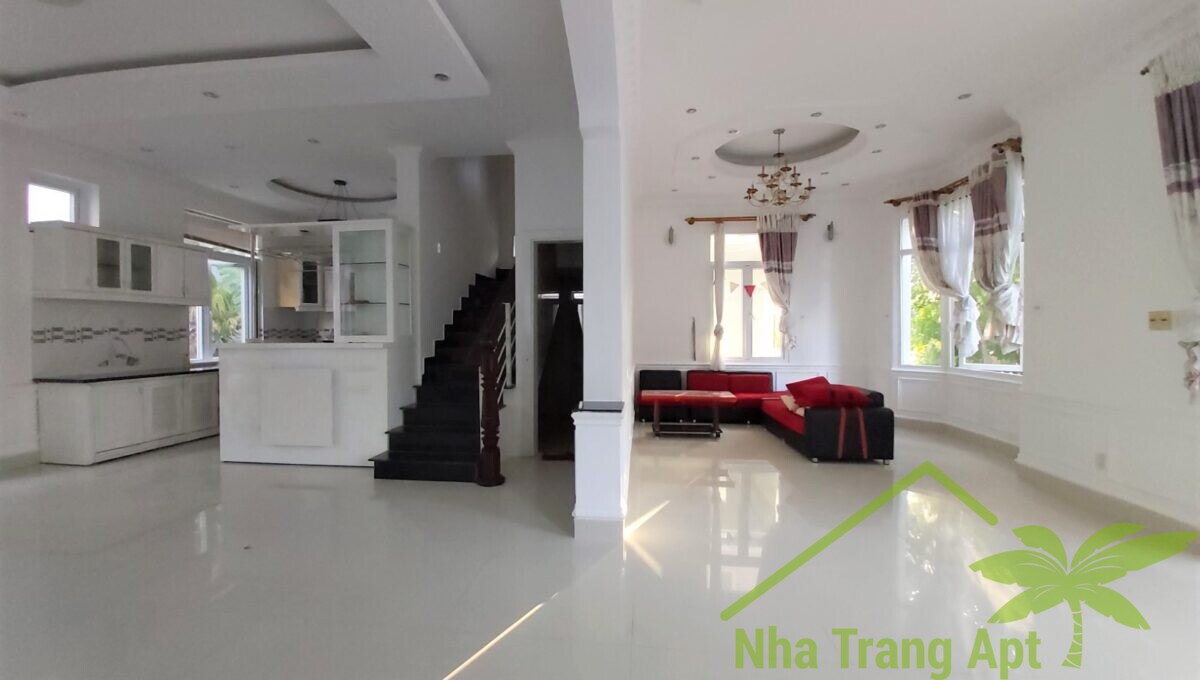 villa for rent in an vien nha trang v132-3