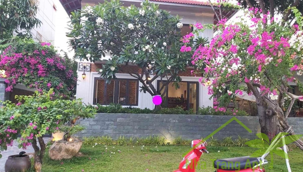 villa for rent an vien nha trang v134-2