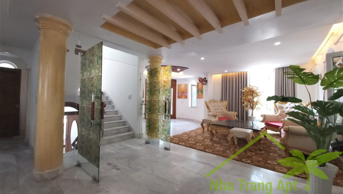 villa for rent an vien nha trang v139-12