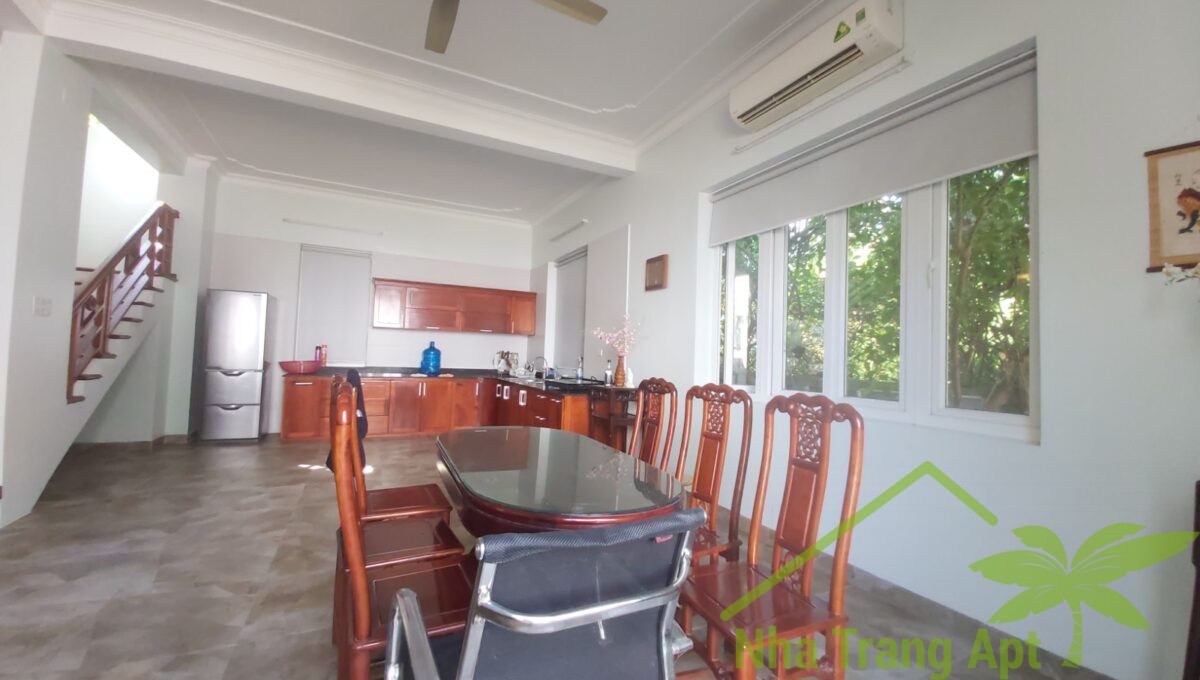 villa for rent in an vien nha trang v140-11