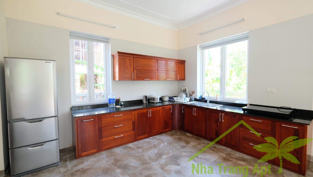 villa for rent in an vien nha trang v140-2