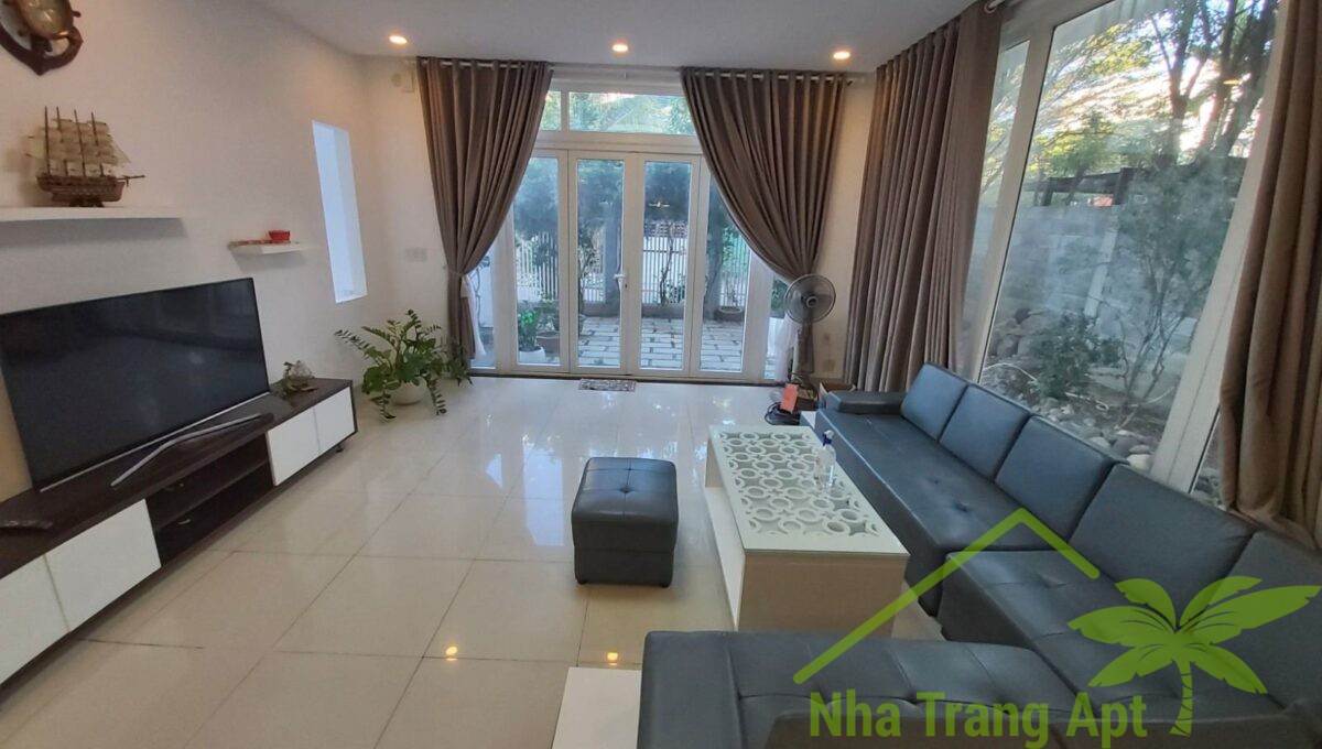 villa for rent nha trang v136-6