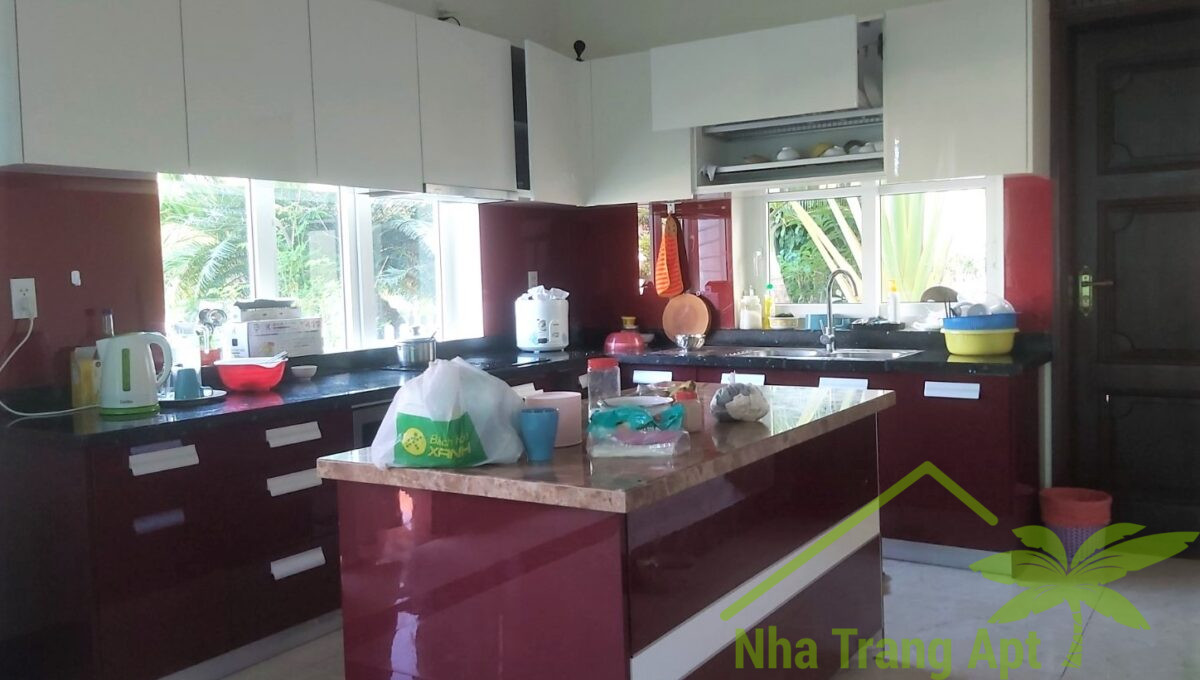 villa for rent an vien nha trang v141-5