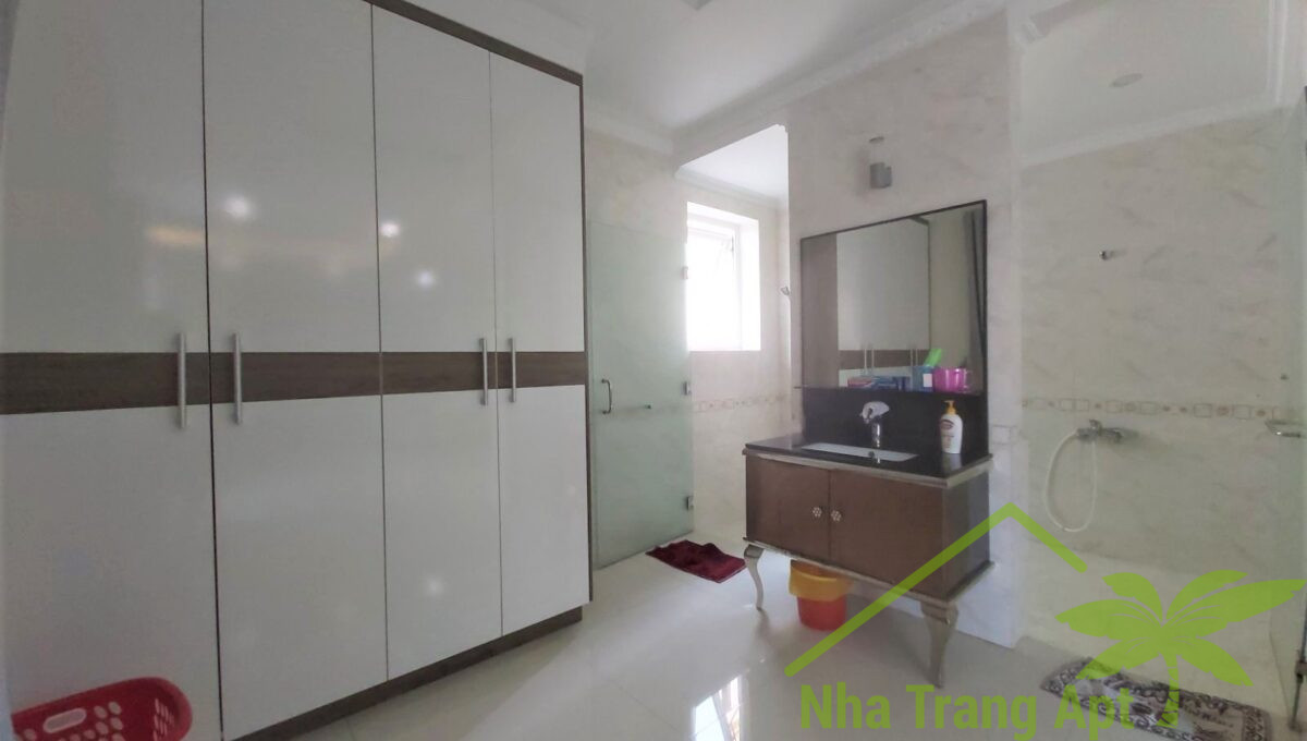 villa for rent an vien nha trang v141-8