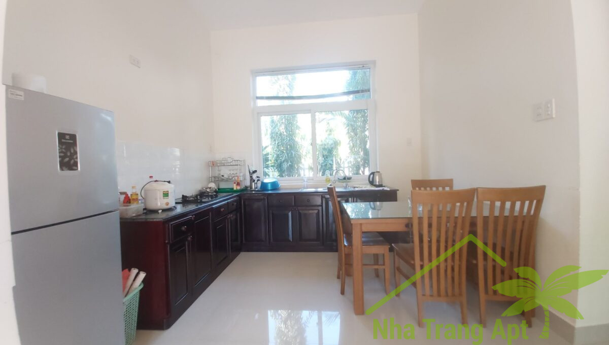 villa for rent in an vien nha trang v142-8