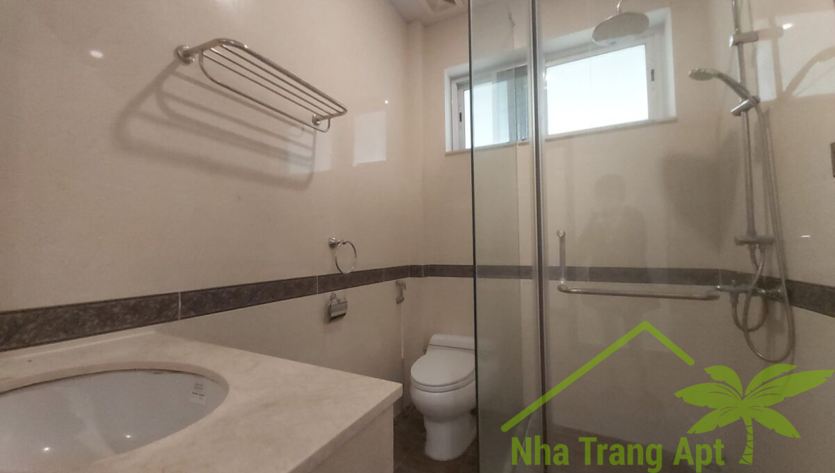villa for rent an vien nha trang v144-1