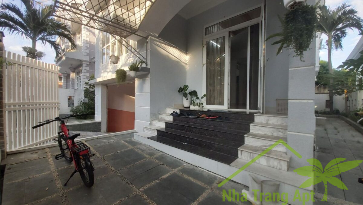 villa for rent nha trang v097-2